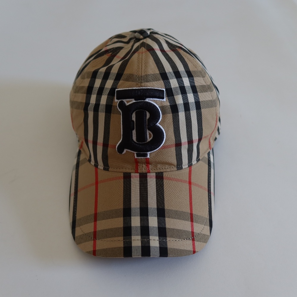 Burberry Baseball Cap Size Small
